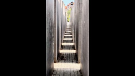 "Unsere Berlin Reise" and 3 other videos